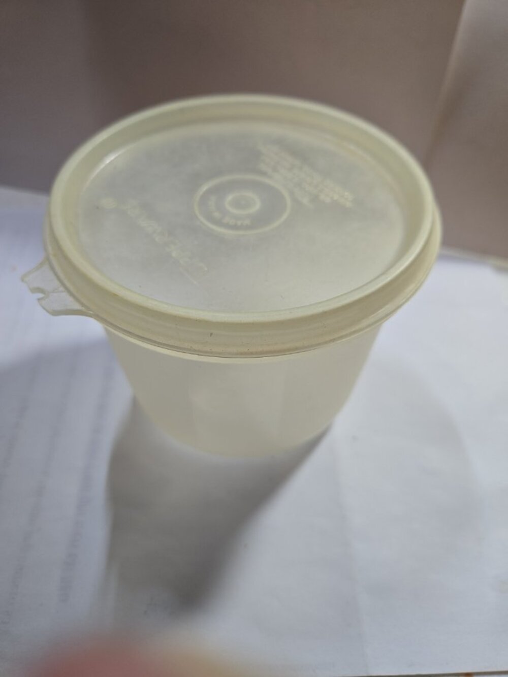 Vintage Tupperware Round Storage Container with Burp Lid # 1493-13